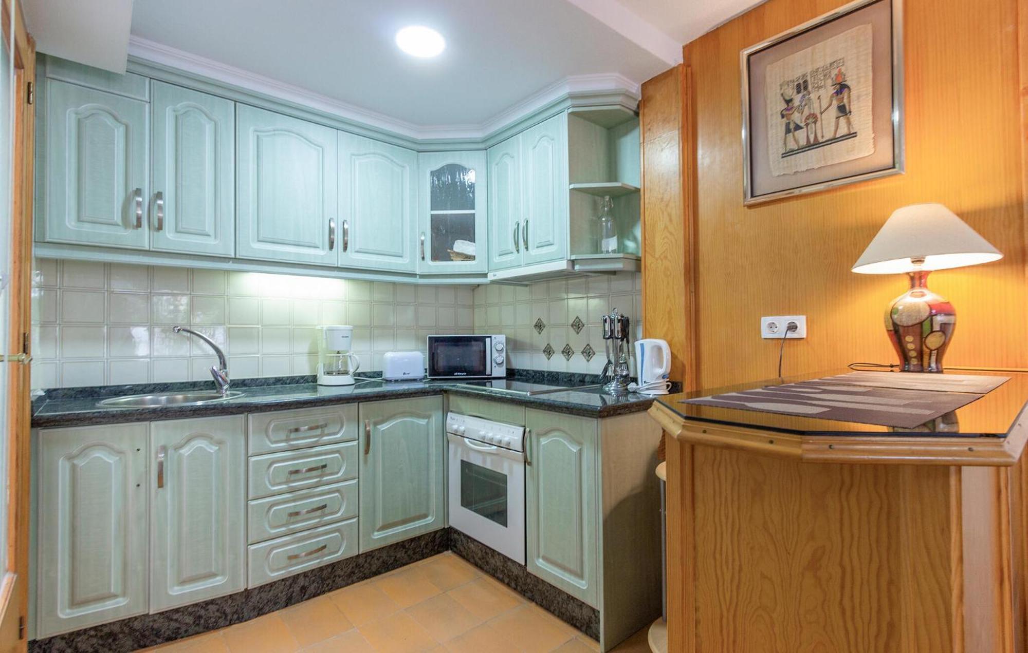 2 Bedroom Awesome Home In Santa Pola Bagian luar foto