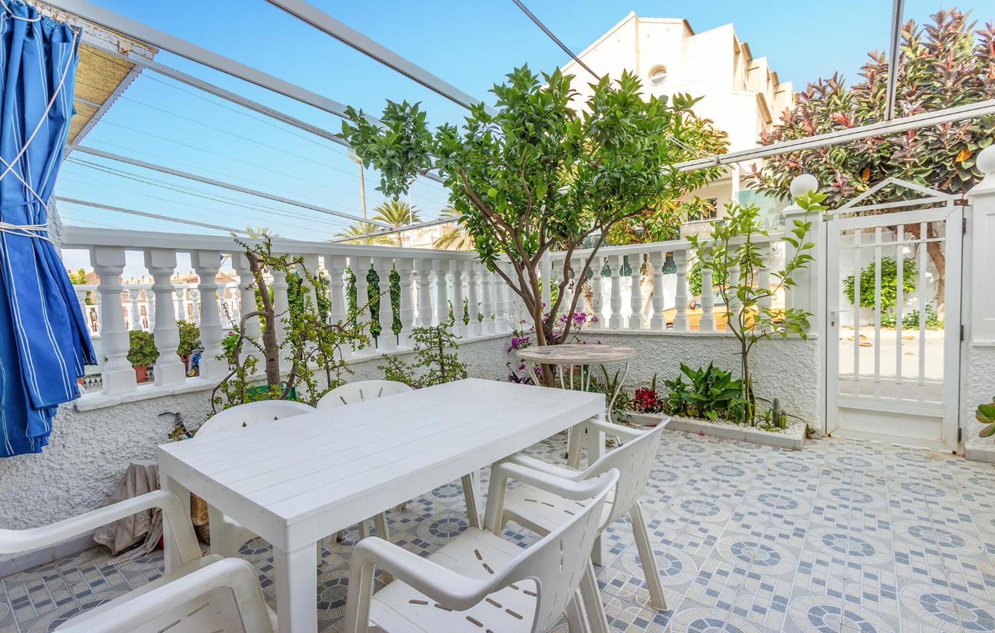 2 Bedroom Awesome Home In Santa Pola Bagian luar foto